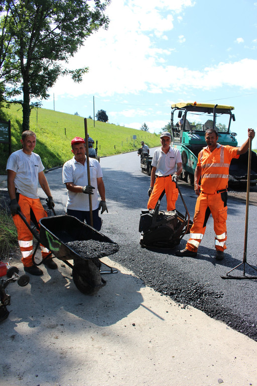 Pf__nderstra__e Asphaltierung ABSCHNITTE 30-07-2019 _4_.JPG