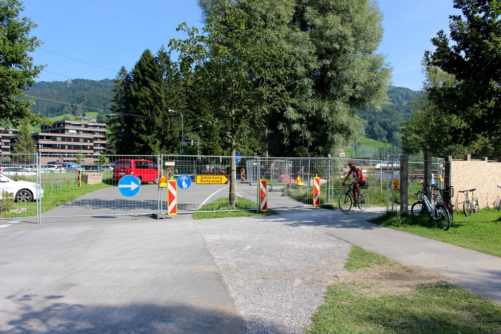 Baustelle am See A UMLEITUNG Rad- und Fu__weg 28-08-2019 _1_.JPG