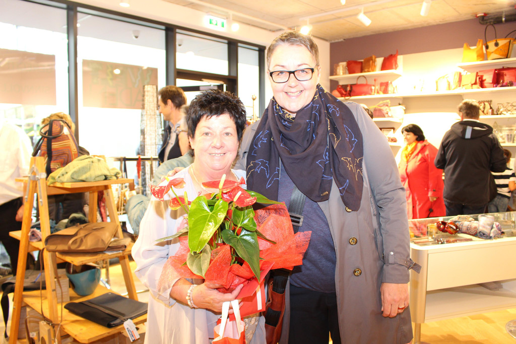 IMG_1479 Waltraud Hauser Johanna Aigner ARGE Weltlaeden.JPG