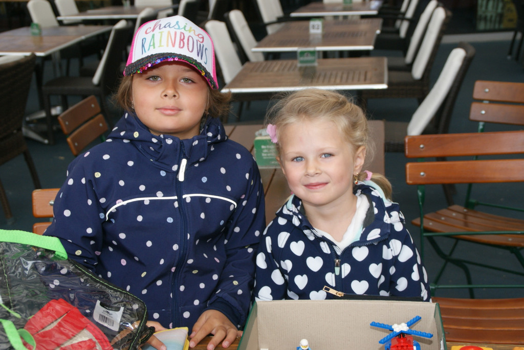 v_li_ Lucia_8__ Livia_4_.JPG