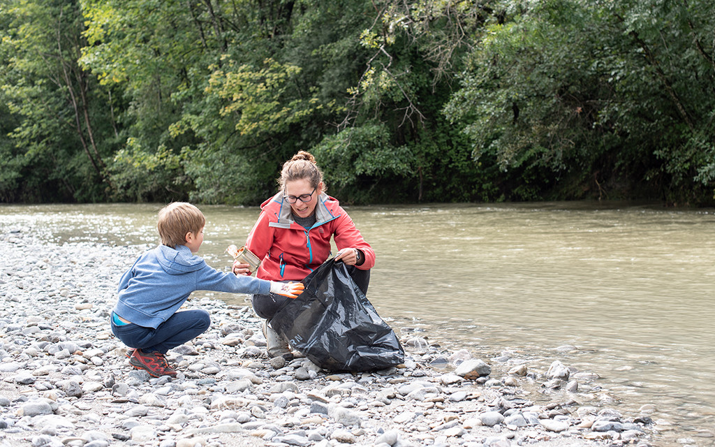 River Clean Up2_Martin Vogel.jpg