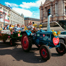 Wiener_Wiesn_Traktorfahrt_c_MichaelChuop_35.jpg