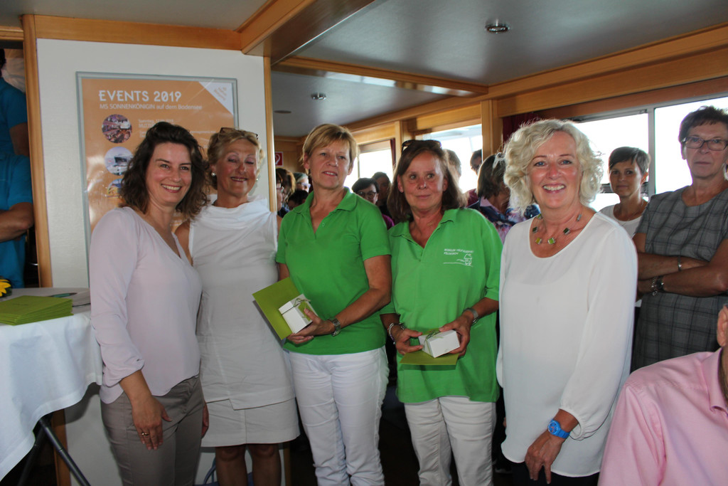 IMG_1967 Ehrung 5-6 Andrea Fend Inke Joike Feldkirch.JPG