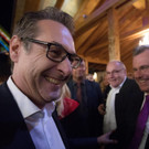 Hofer und Strache bei blauem Oktoberfest in Wien