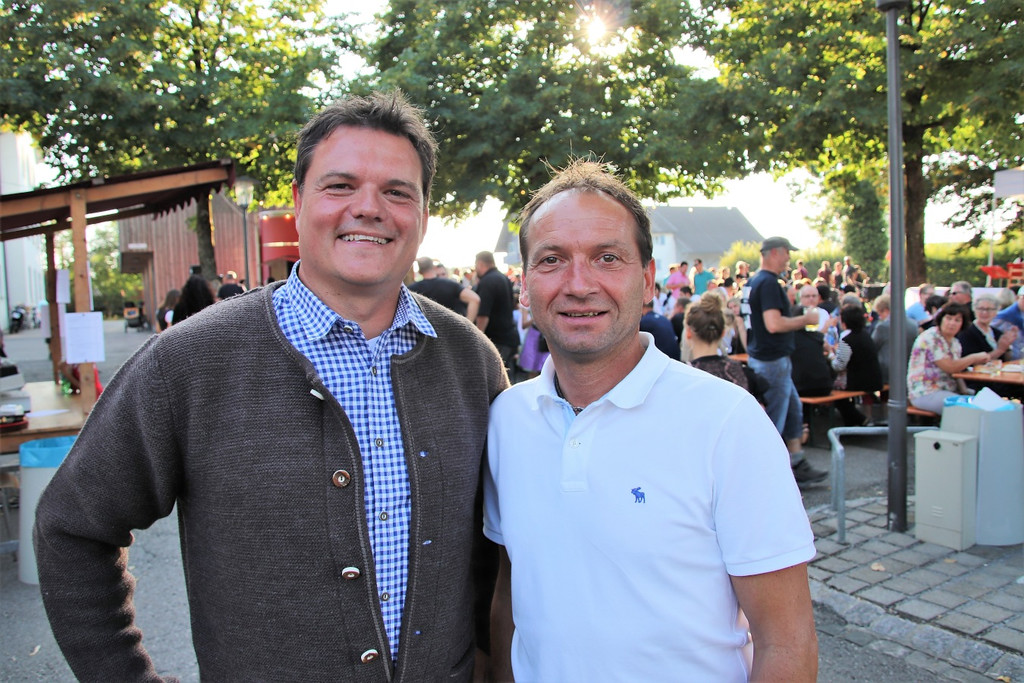 Seilziehen Fest 1.jpg