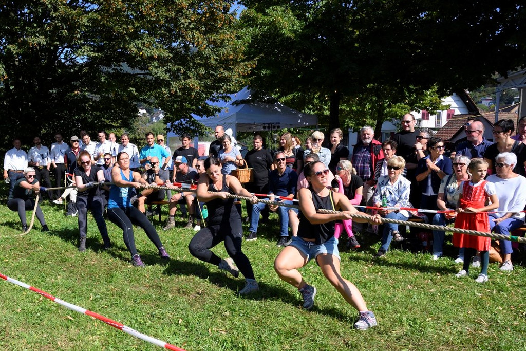 Seilziehen Fest 11.jpg