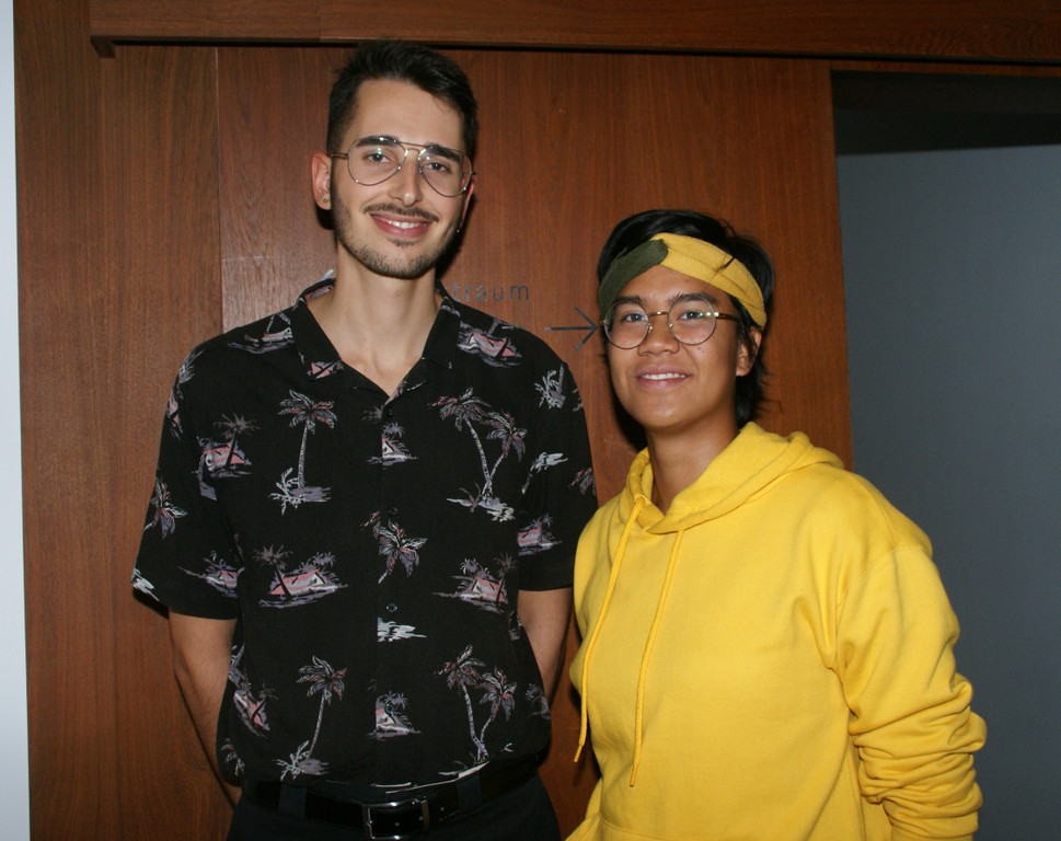 Lukas und Mari k__mmerten sich um das leibliche Wohl der G__ste.JPG