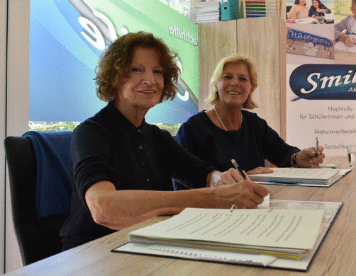 Smile Akademie Heidi und Gerda.gif