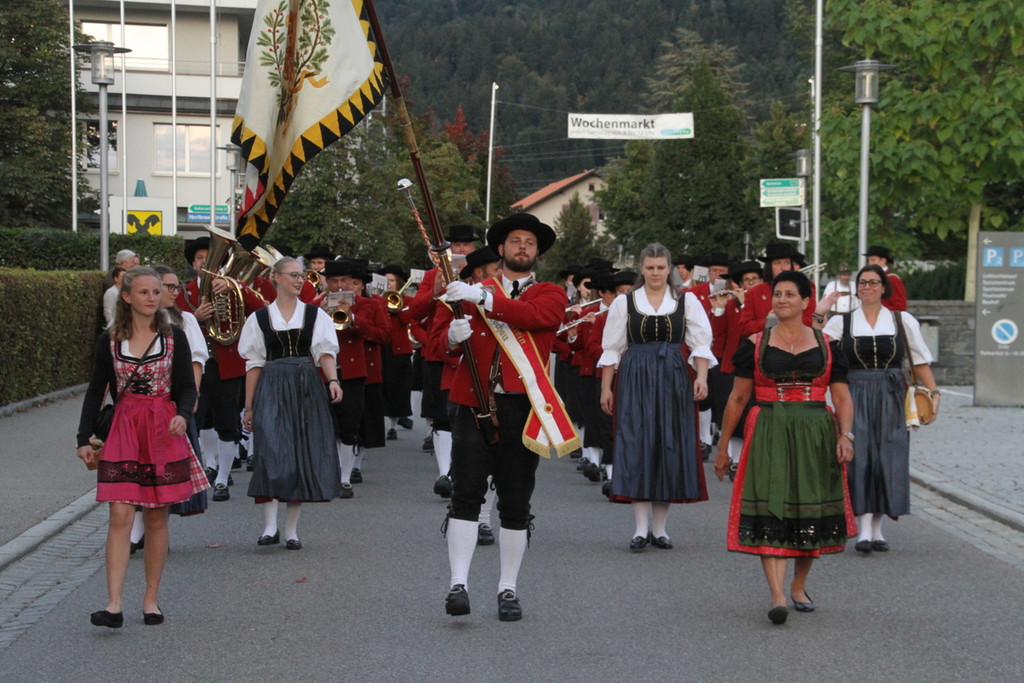 Trachtenparty _3_.JPG