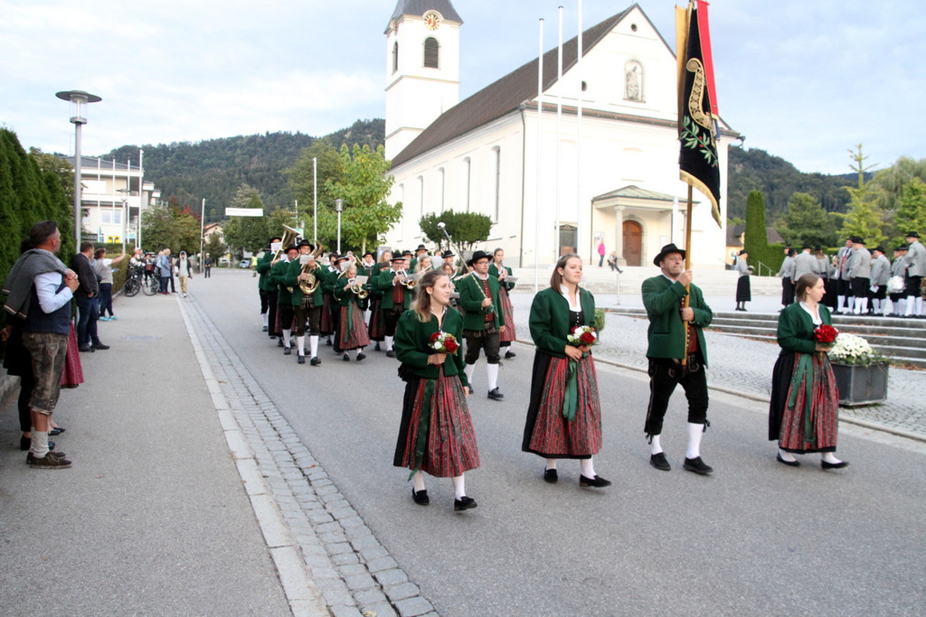 Trachtenparty _13_.JPG