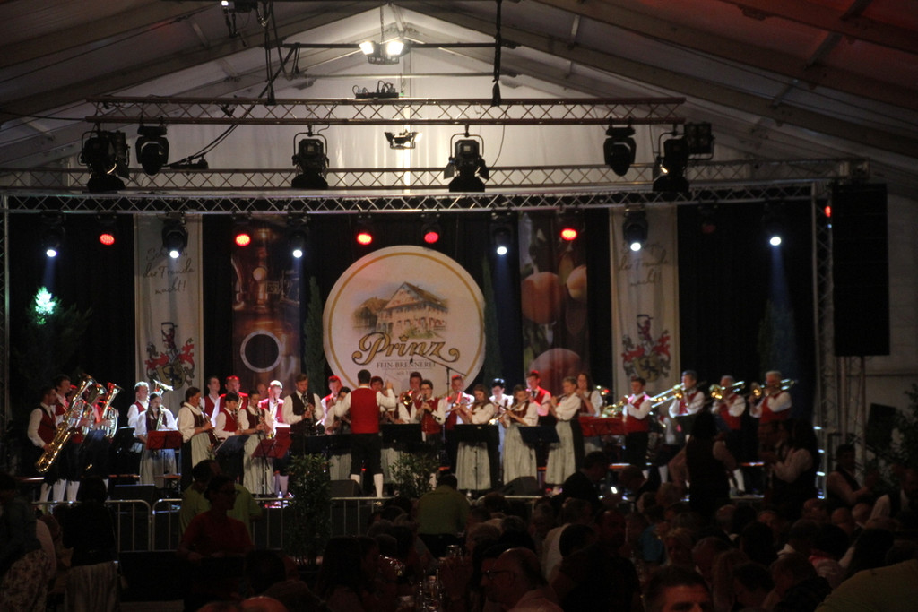 Trachtenparty _39_.JPG