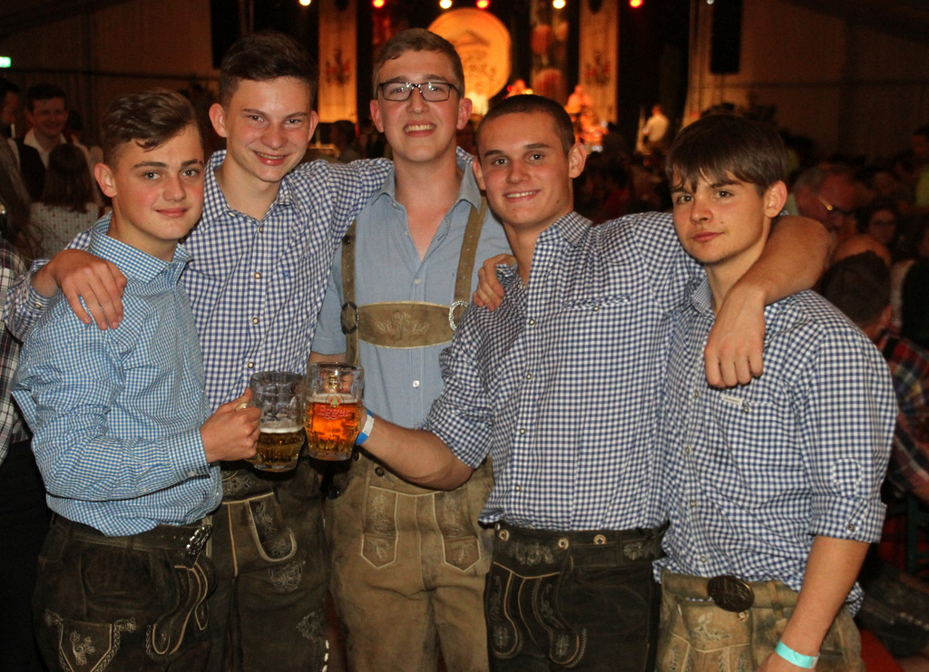 Trachtenparty _63_.JPG
