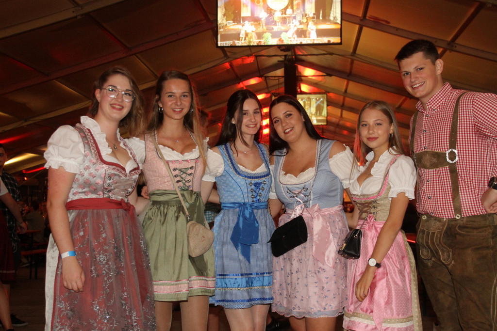 Trachtenparty _74_.JPG