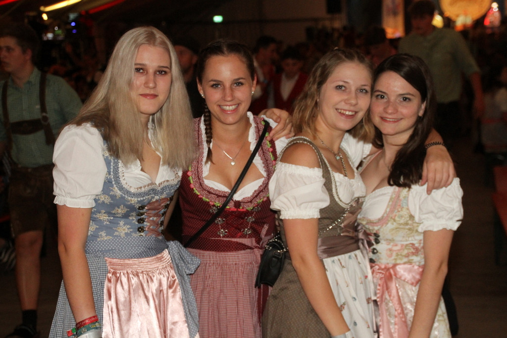 Trachtenparty _80_.JPG