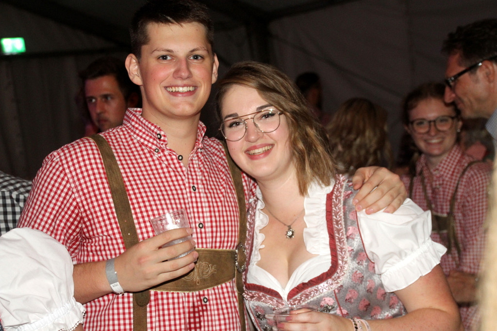 Trachtenparty _112_.JPG
