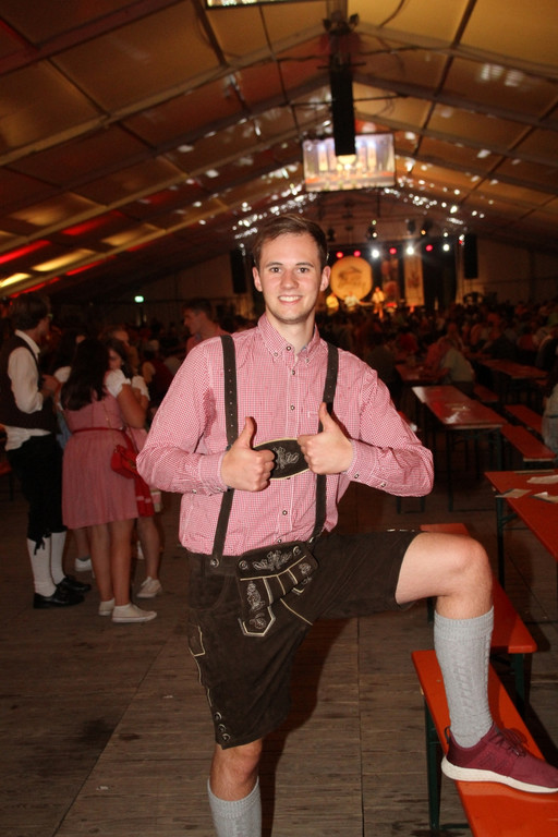 Trachtenparty _140_.JPG