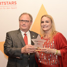Wiener Sportstars 2019_2272_Sportlerin des Jahres_Nicole WESNER mit Gerhard Milletich_Bohmann Verlag __c_stadtwienmarketing_.JPG