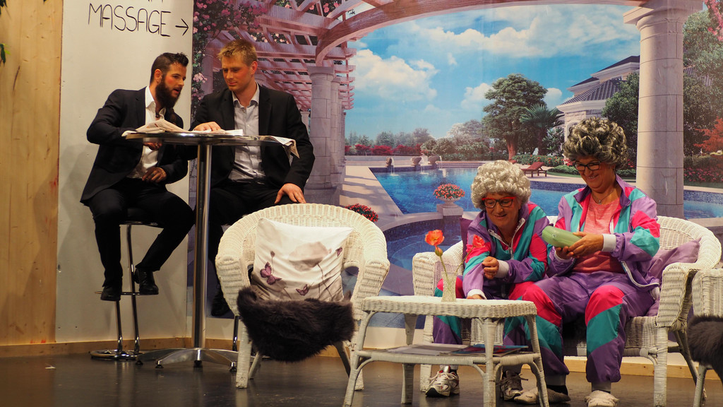 Theater  _42_.JPG