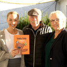 Ingrid Hofer mit Otto und Vreni Hofer.JPG