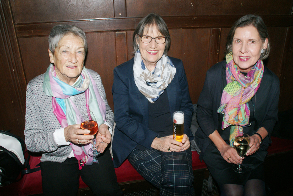 v_li_ Greti_ Charlotte_ Inge.JPG