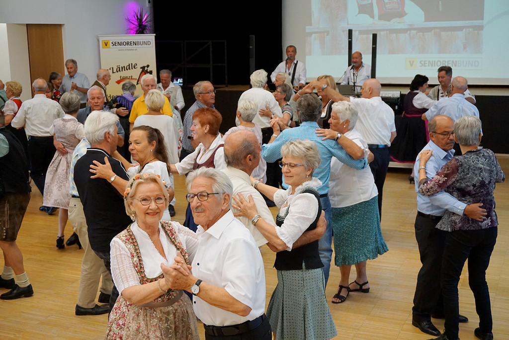 11_ Oktobertanz.JPG