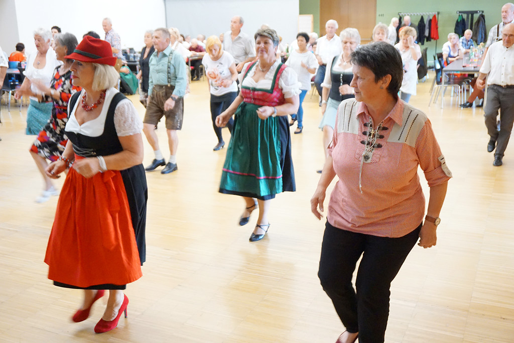 31_ Oktobertanz.JPG
