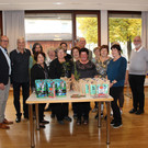 IMG_4140 Weltladen Team mit BM Walter Gohm VBM Ilse Mock und Pfarrmoderator Norman Buschauer.JPG