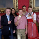 2019-10-25-begruessung-siegerinnen-woldskills-1.jpg