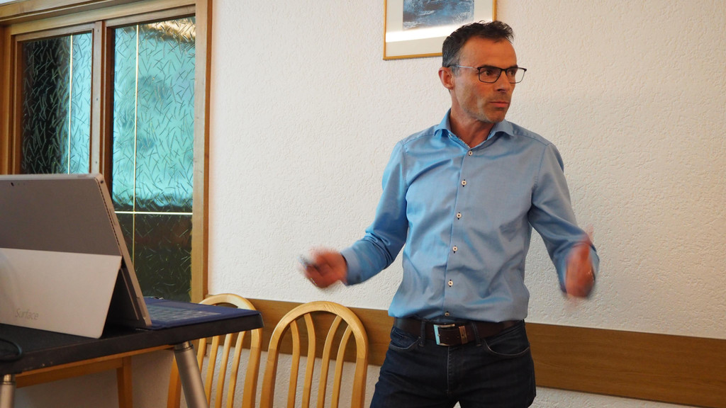 PA297035.JPG