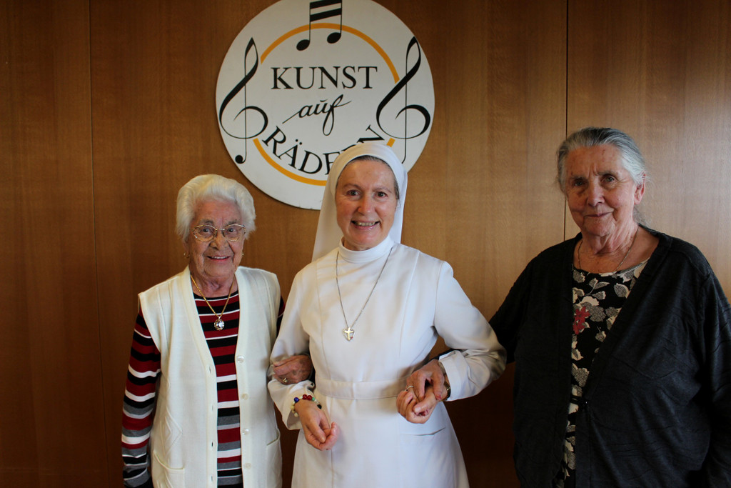 Jesuheim KUNST AUF R__DERN C Besucher 05-11-2019 _1_.JPG
