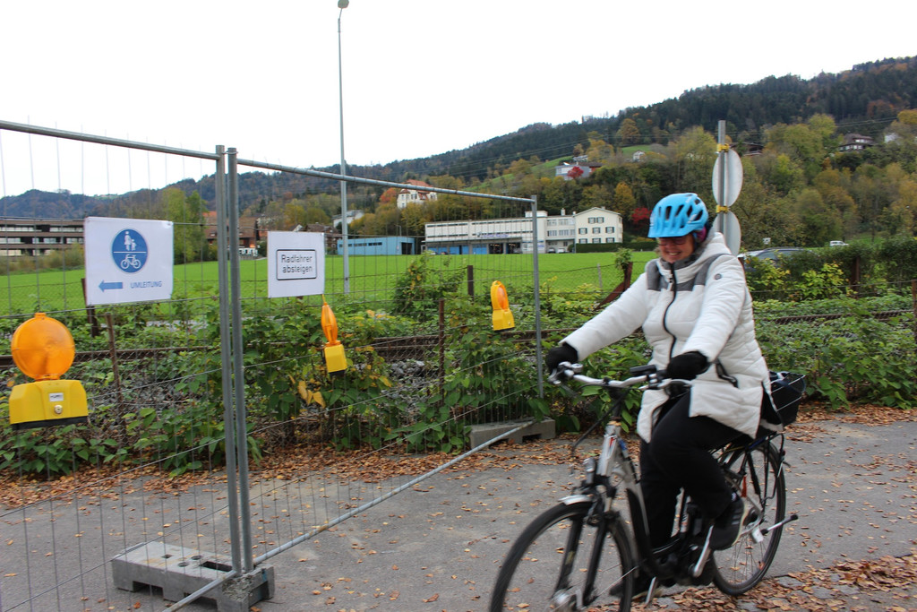 Fu__- und Radweg am See UMLEITUNG nach SPERRE 07-11-2019 _20_.JPG