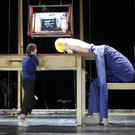 "Wer hat meinen Vater umgebracht" im Wiener Volkstheater