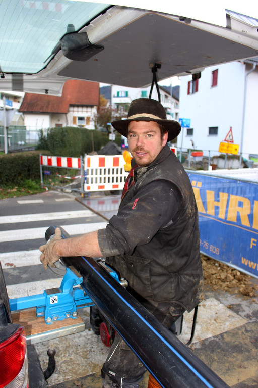 b Wasserleitung ALBERLOCHSTRASSE Anschluss 13-11-2019 _6_.JPG