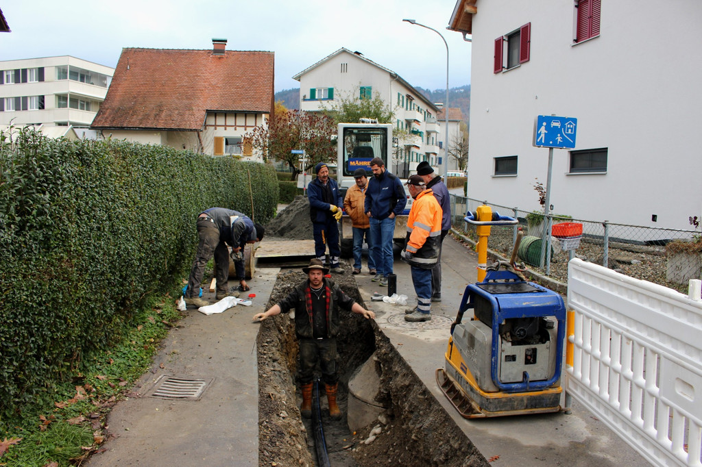 b Wasserleitung ALBERLOCHSTRASSE Anschluss 13-11-2019 _11_.JPG