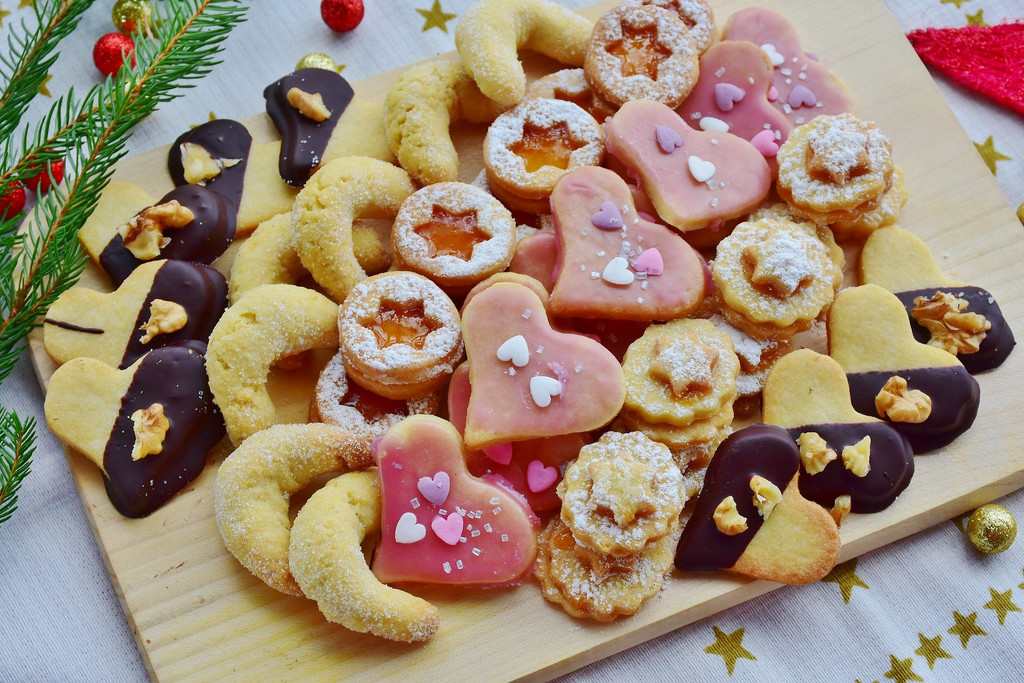 cookie-3835992_1920.jpg