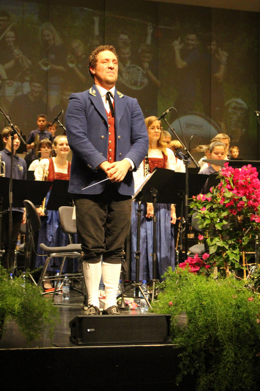 _IMG_5456 Kapellmeister Mario Wiedemann.JPG