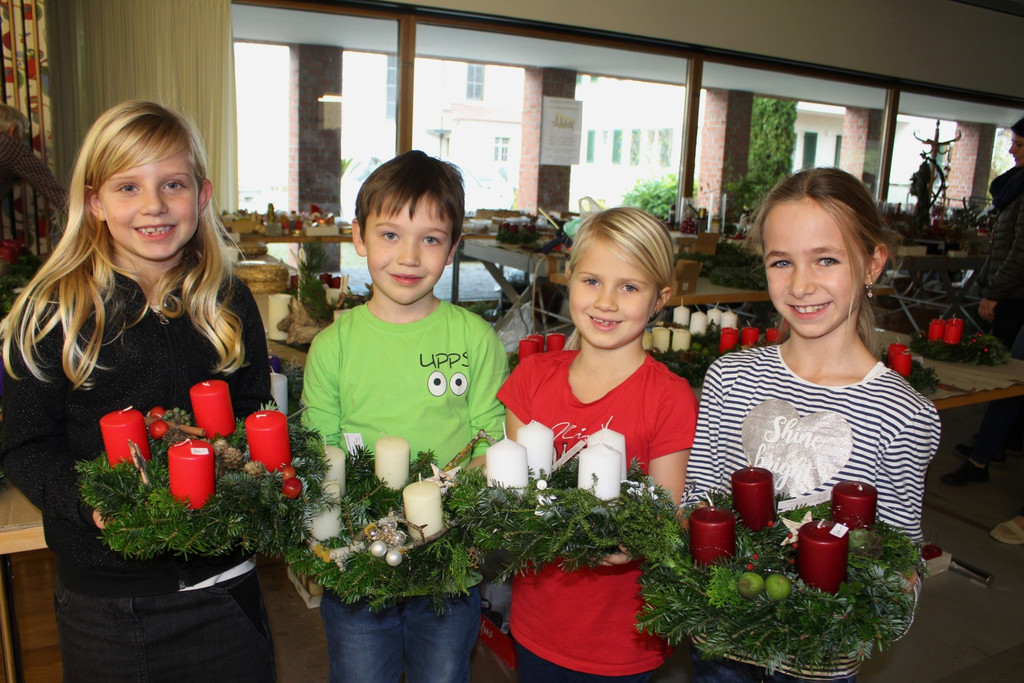 Adventkranzwoche Missionskreis A Werbung 26-11-2019 _1_.JPG