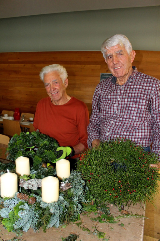 Adventkranzwoche Missionskreis B Arbeit 26-11-2019 _1_.JPG