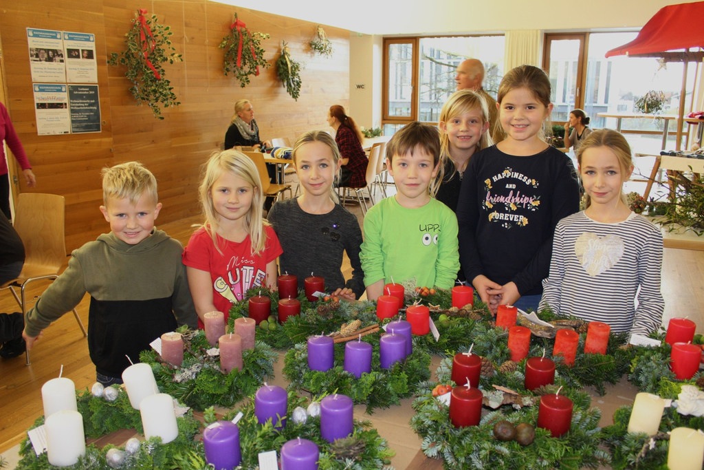 Adventkranzwoche Missionskreis C Umfeld 26-11-2019 _2_.JPG