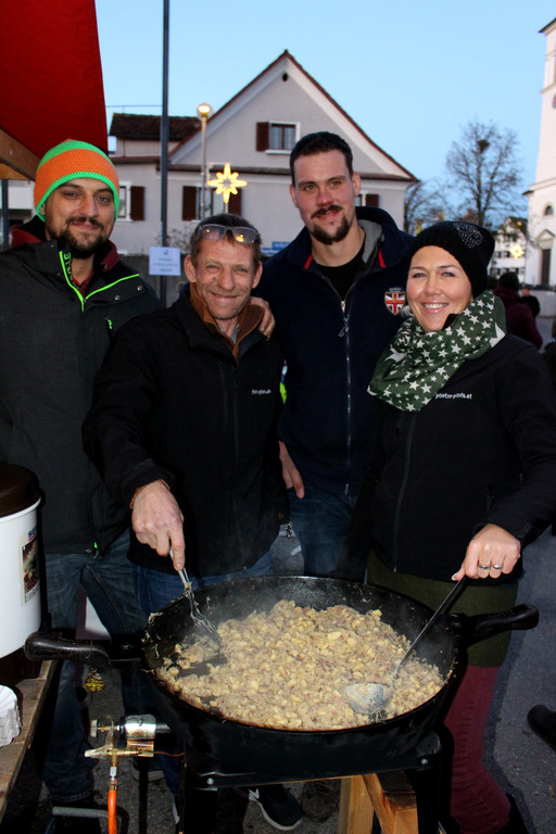 Weihnachtsmarkt C St__nde _1_.JPG