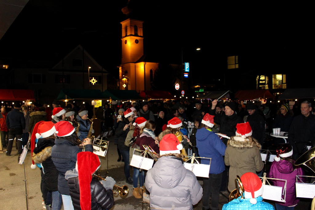 Weihnachtsmarkt B Musikverein _18_.JPG