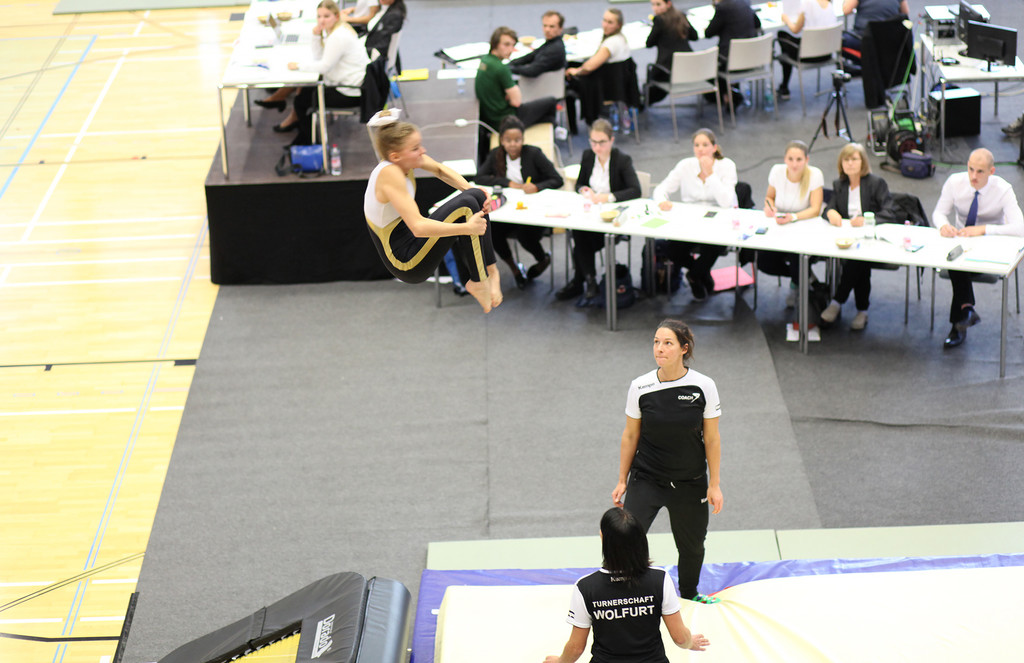 2000-Wolfurt Aktion Trampolin.jpg