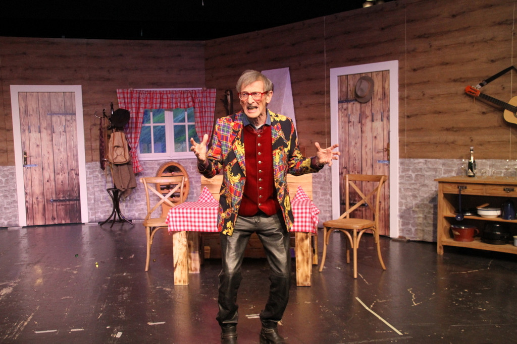 Theater _34_.JPG