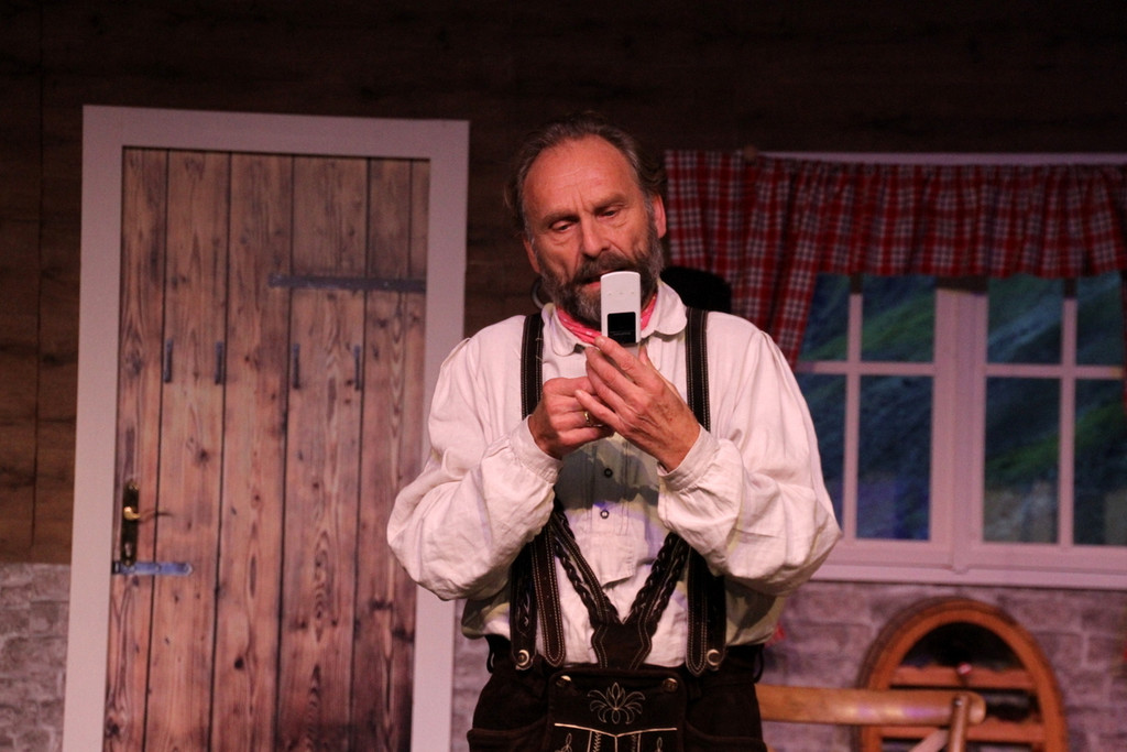 Theater _79_.JPG