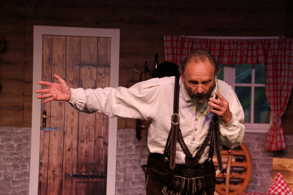 Theater _81_.JPG