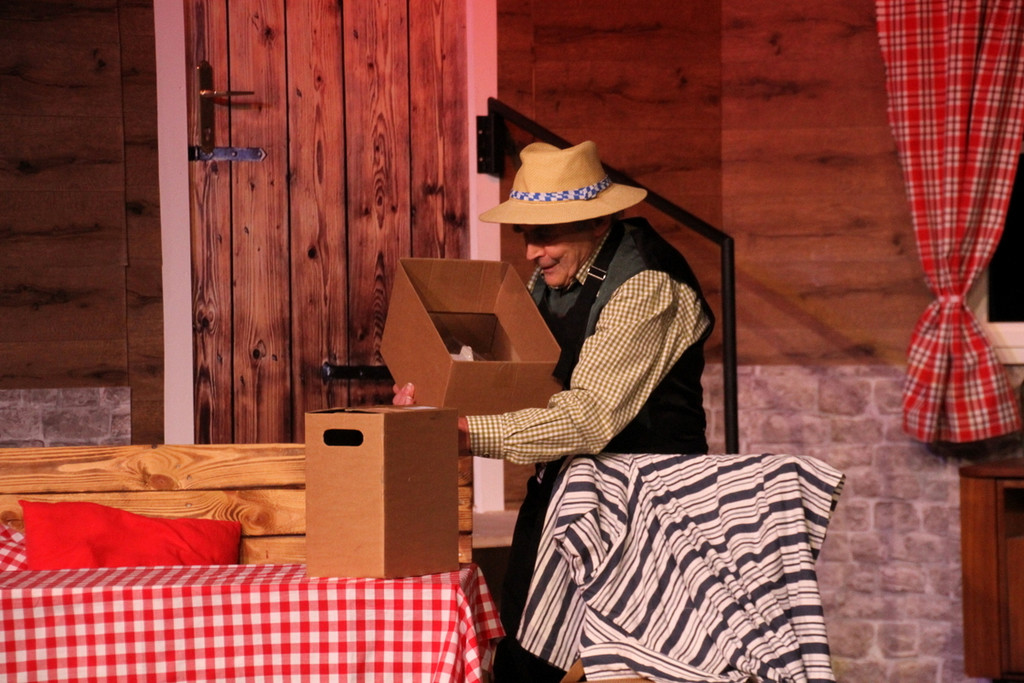 Theater _104_.JPG