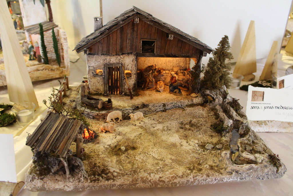 IMG_5764 Krippe von Anna und Jonoas Niedegger.JPG