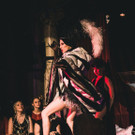 Star beim Burlesque Silvester Ball: Kalinka Kalaschnikow 