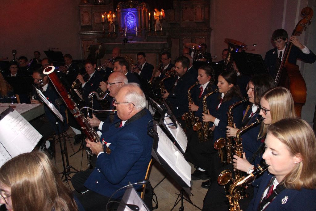 Musikverein Adventkonzert A Spiel GESAMT 12-12-2019 _23_.JPG
