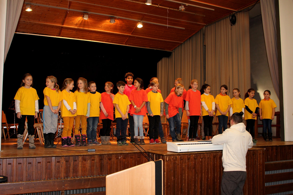 Senioren ADVENTFEIER B CHOR VOICES 14-12-2019 _5_.JPG